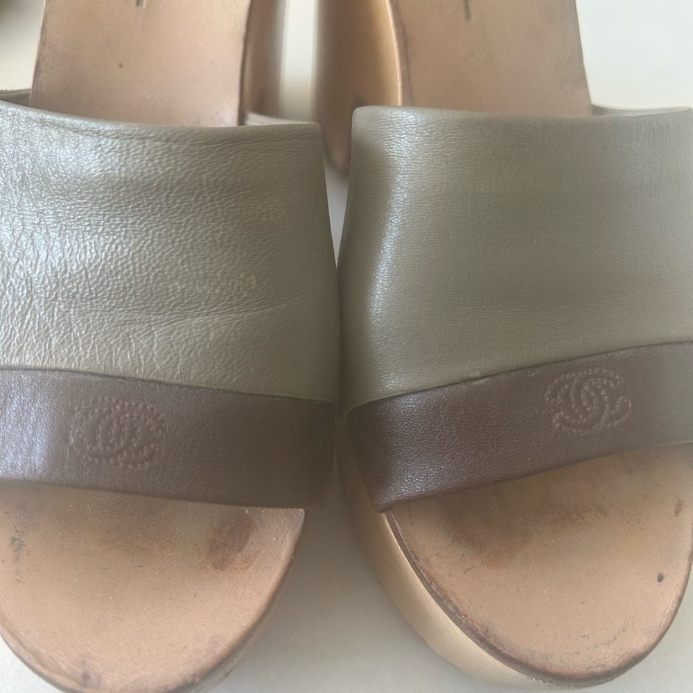Chanel Women's  Tan Slide Sandals - Picture 3 of 9